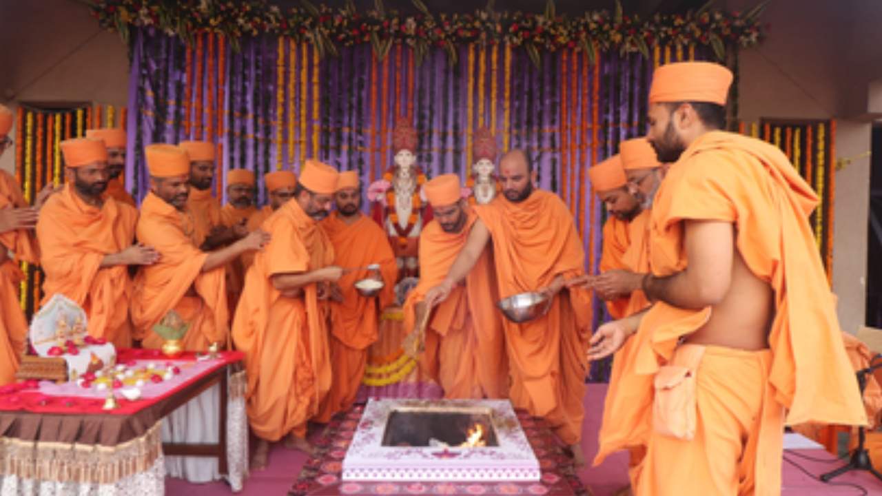 Akshardham-Temple-Yagna