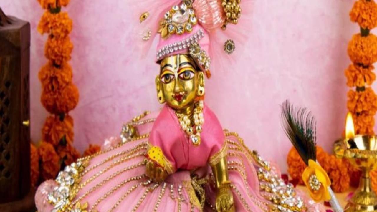 Laddu-Gopal-Puja
