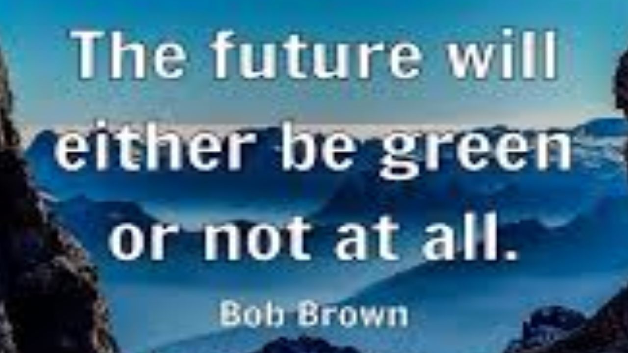 UPSC-Topper-Essay-image-social-media.