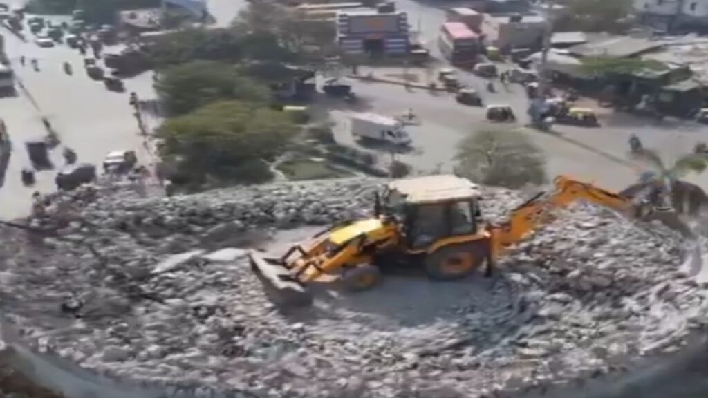 Manikarnika Ghat (image Social MediaI)