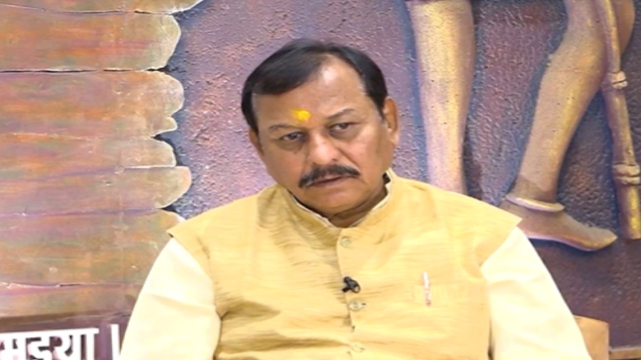 Vijay Baghel political profile (image Social MediaI)